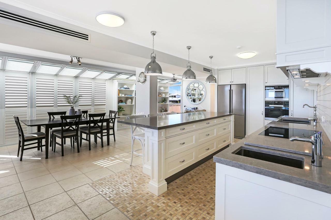 Noosa Quays Aparthotel Ngoại thất bức ảnh