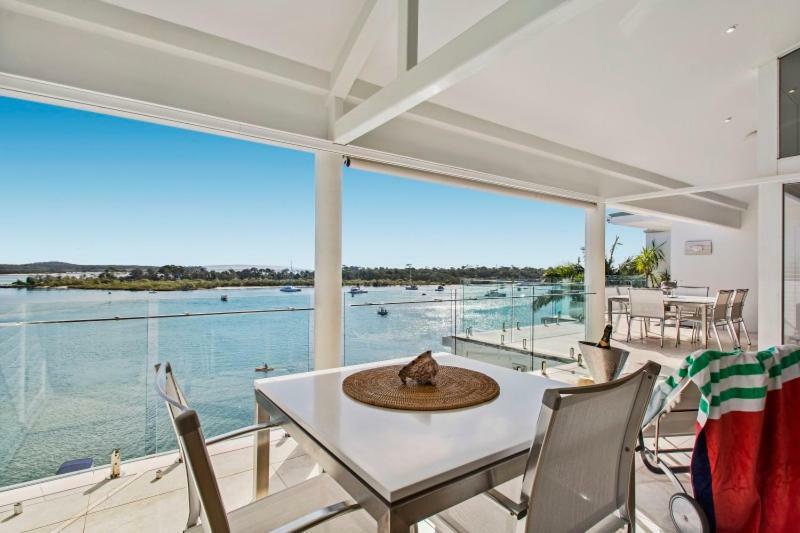 Noosa Quays Aparthotel Ngoại thất bức ảnh